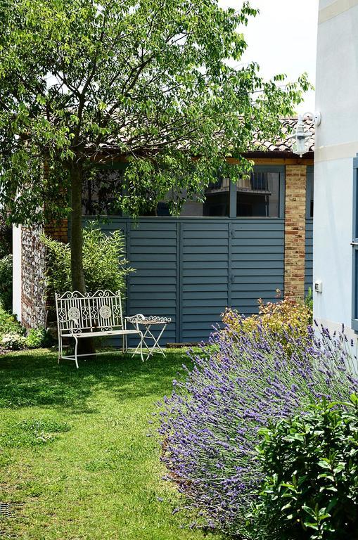 Bed and Breakfast La Fabbrica Delle Idee Fonte Exterior foto
