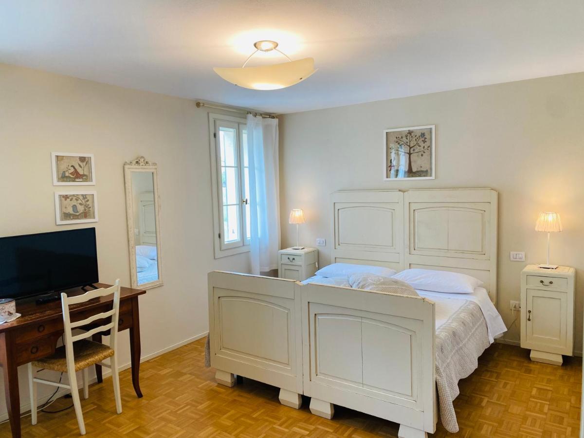 Bed and Breakfast La Fabbrica Delle Idee Fonte Exterior foto